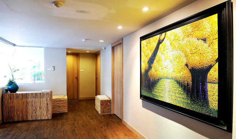 Hotel Nantra Retreat And