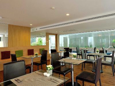 Nantra Retreat And 3*