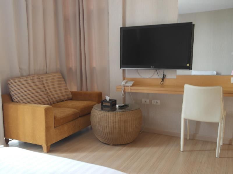 Hotel Nantra Retreat And